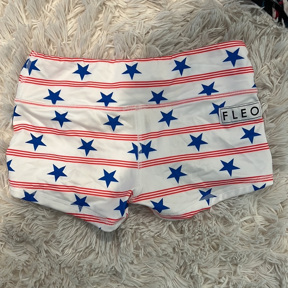Fleo - Picture 2 of 2